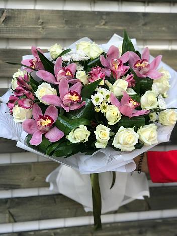Букет цветов из: Розы и Хризантемы в Фурманове