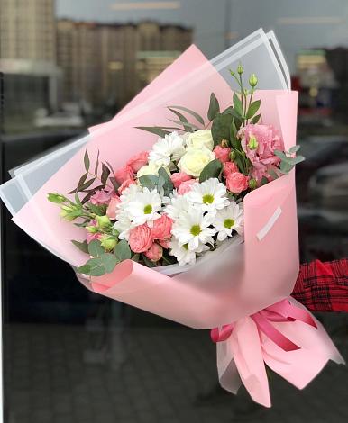 Букет цветов из: Розы, Лизиантусы и Хризантемы в Фурманове